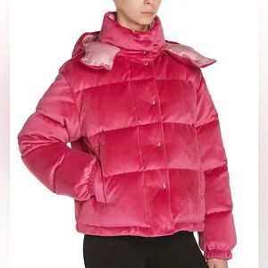 MONCLER Caille Giubbotto Down Jacket